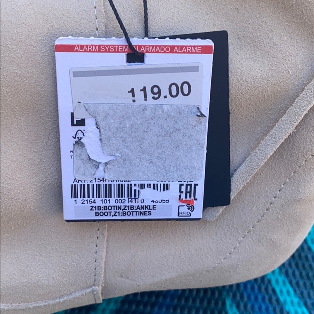 Zara Basic Collection Authentic Leather Boost - image 6